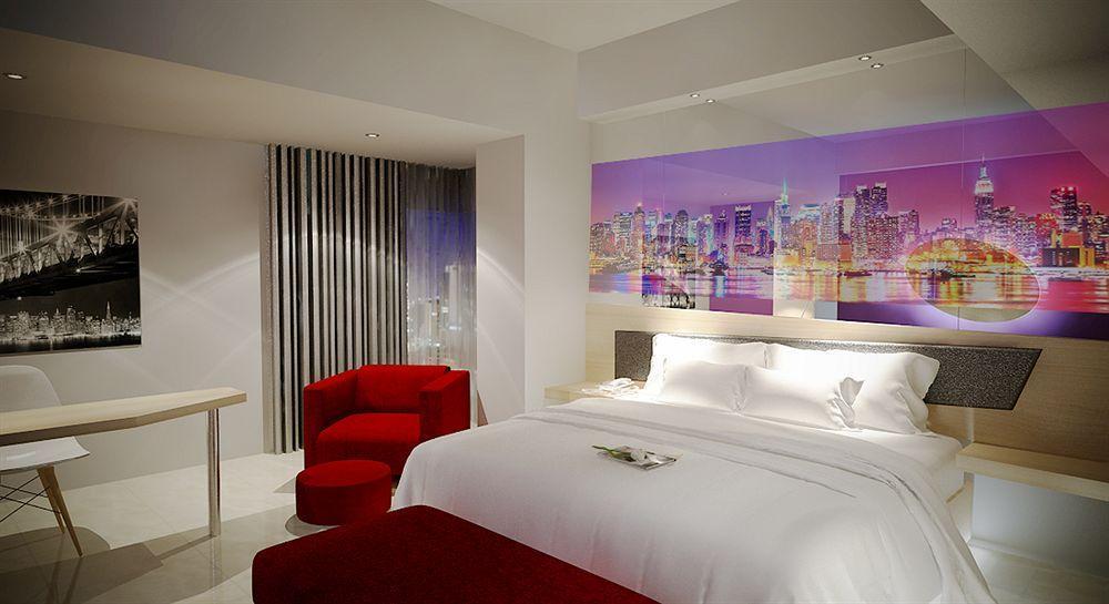 G Suites Hotel By Amithya 泗水 外观 照片