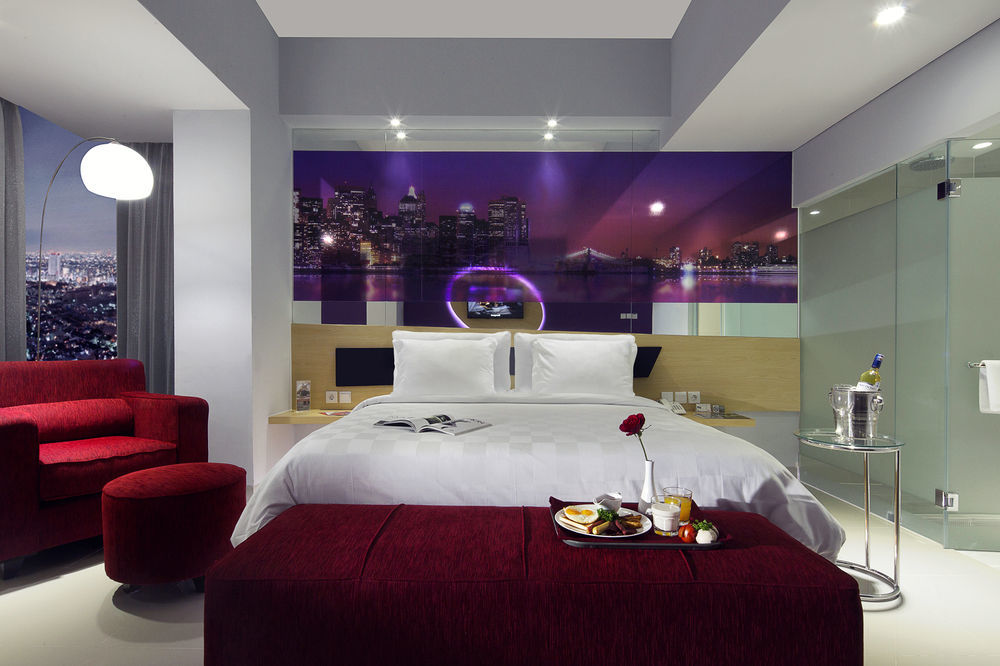 G Suites Hotel By Amithya 泗水 外观 照片