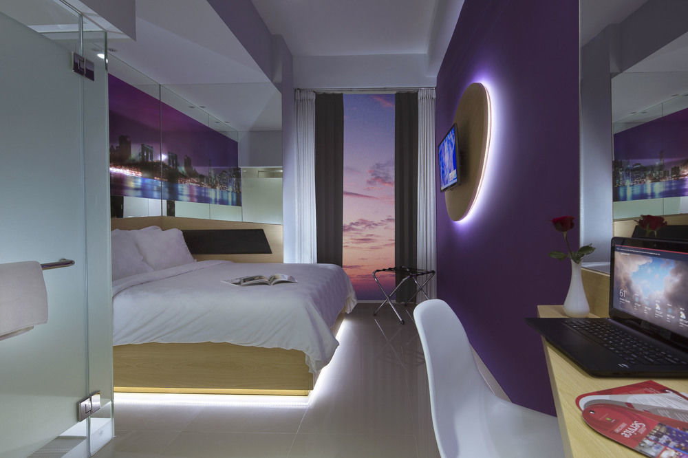 G Suites Hotel By Amithya 泗水 外观 照片