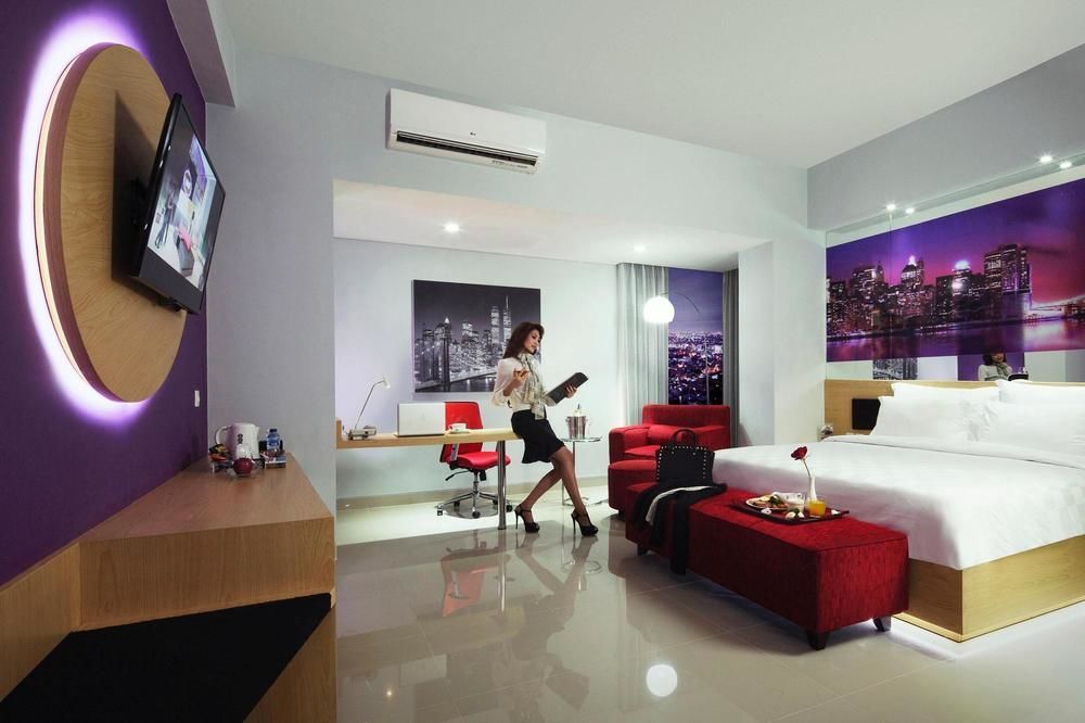 G Suites Hotel By Amithya 泗水 外观 照片